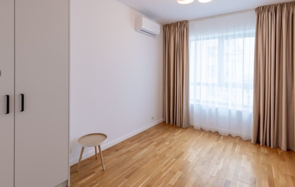 Apartament 3 camere Luxuria Residence